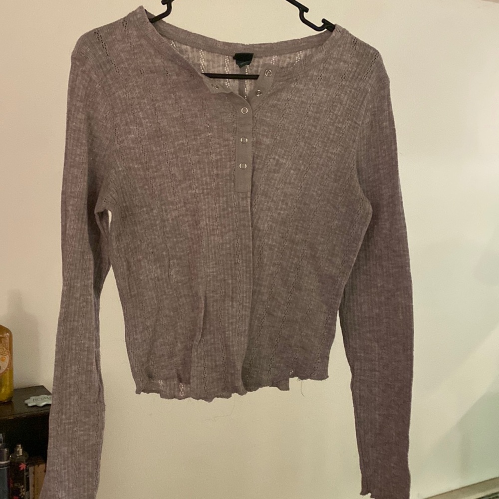 Long sleeve button up shirt. Large.